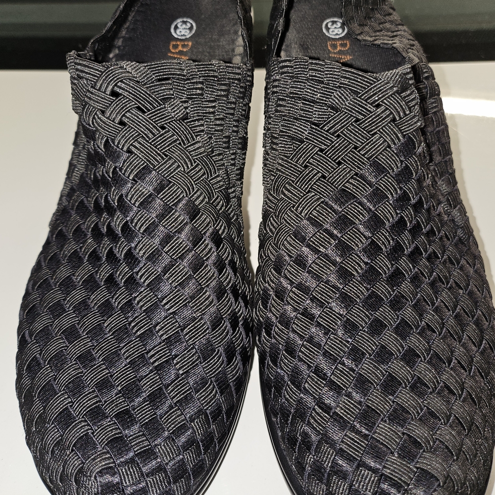 bernie mev. Black Woven Loafers